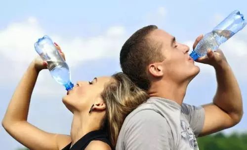 影响肌酐升高有哪些因素,如何有效降低肌酐?这几点你是否知道?
