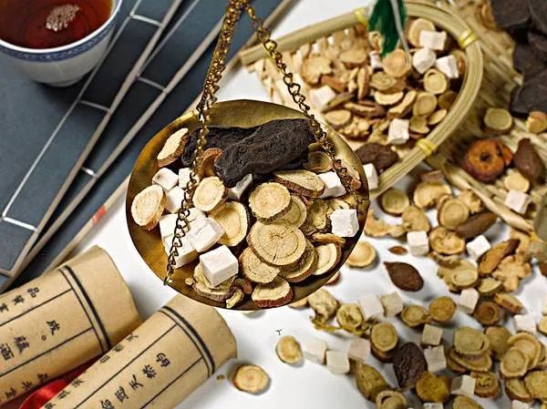 传统中医疗法治疗肾病,与西医有何不同?你必须知道这点!