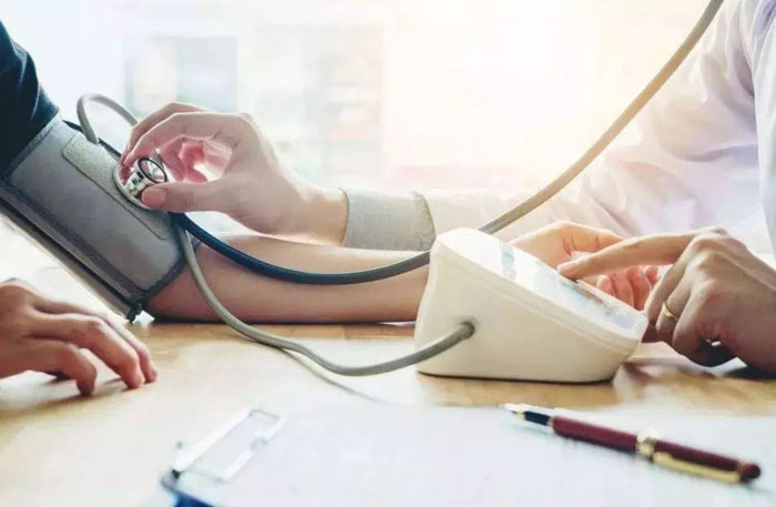 高血压！慢性肾脏病！肾脏病患者怎样控制好高血压？