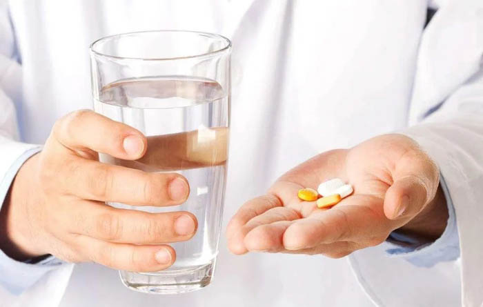 肾病健康知识分享:服用激素要怎么减量,什么情况下才可以减量?